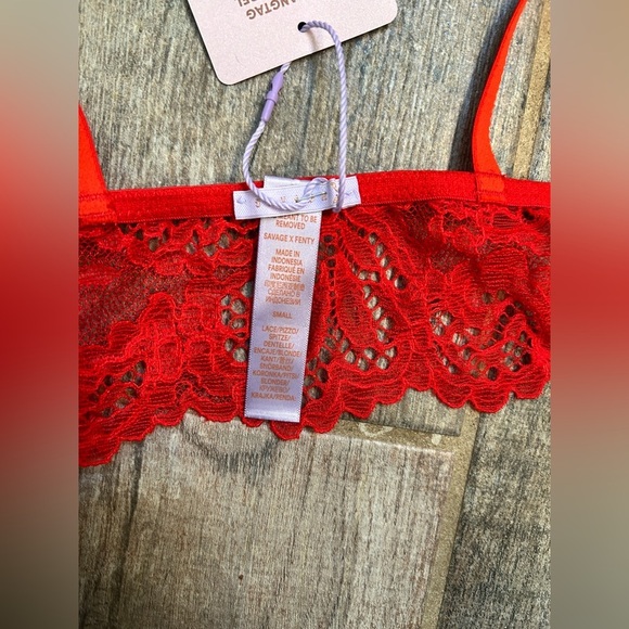 Savage X Fenty Bralette Size S Red Mesh Lace X Logo Front Closure NEW - Picture 7 of 8